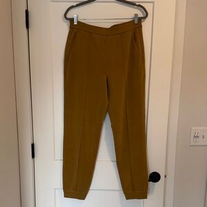 Lululemon Mustard Joggers - sz L